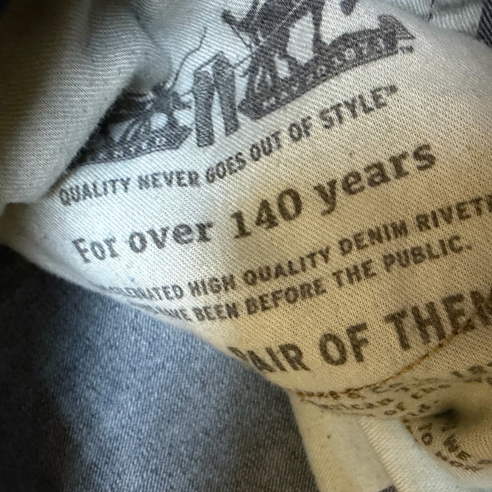 Levi's 505 blue denim jeans - Picture 3 of 5